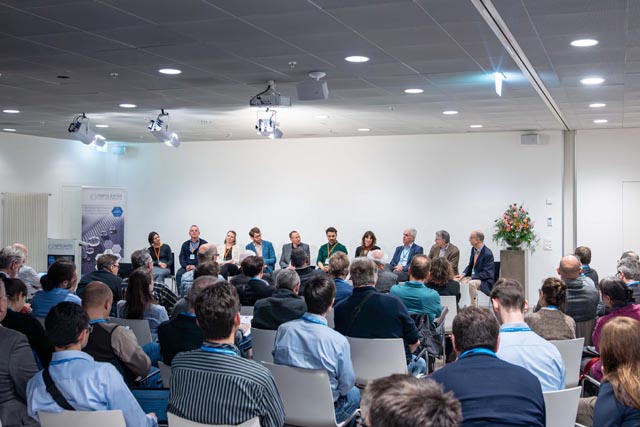 Am abschliessenden Podium diskutierten Industrie und Forschung das komplexe Thema mit Veranstaltern und Publikum. Foto: Nadine Zielinski, Hightech Zentrum Aargau