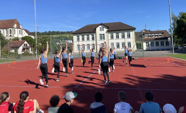 Das Team Aerobic beim Jugi-Tag in Herznach