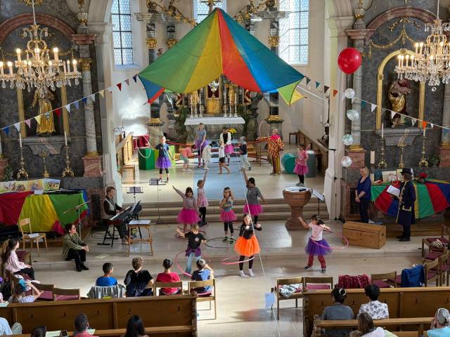 Der Zirkusgottesdienst in der katholischen Kirche Frick setzte den Schlusspunkt unter die Lagerwoche.
